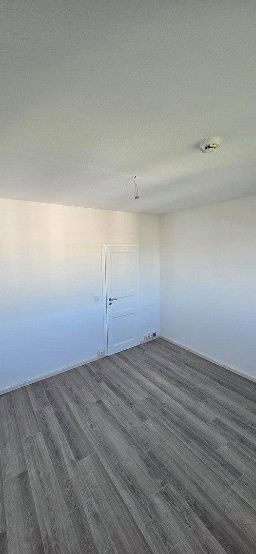 Pronájem bytu 3+1 63 m², Auerbachstr. 38, Gera, Durynsko Pronájem bytu 3+1 63 m², Auerbachstr. 38, Gera, Durynsko