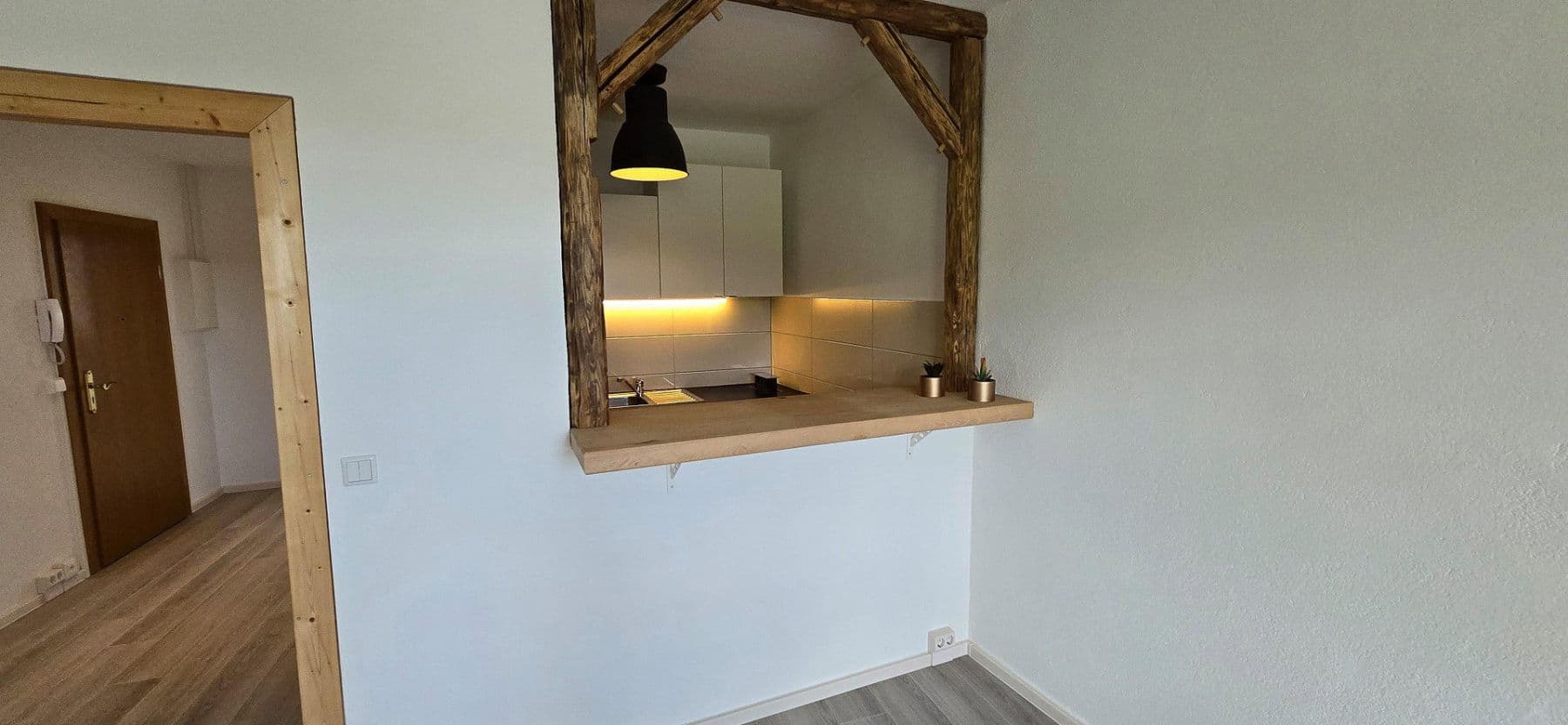 Pronájem bytu 3+1 63 m², Auerbachstr. 38, Gera, Durynsko Pronájem bytu 3+1 63 m², Auerbachstr. 38, Gera, Durynsko