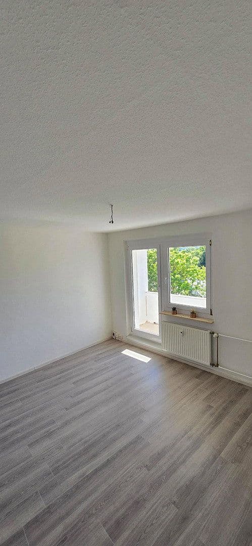 Pronájem bytu 3+1 63 m², Auerbachstr. 38, Gera, Durynsko Pronájem bytu 3+1 63 m², Auerbachstr. 38, Gera, Durynsko