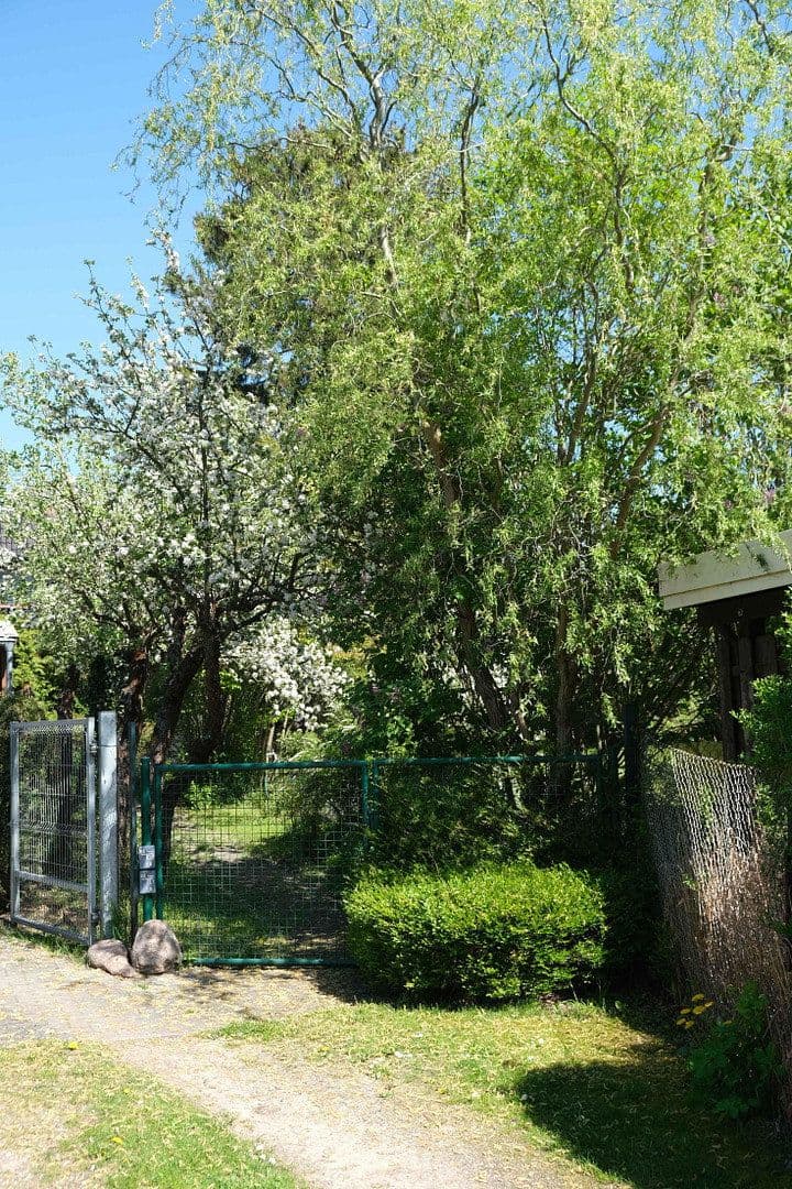 Prodej pozemku 698 m², Panketal, Braniborsko Prodej pozemku 698 m², Panketal, Braniborsko
