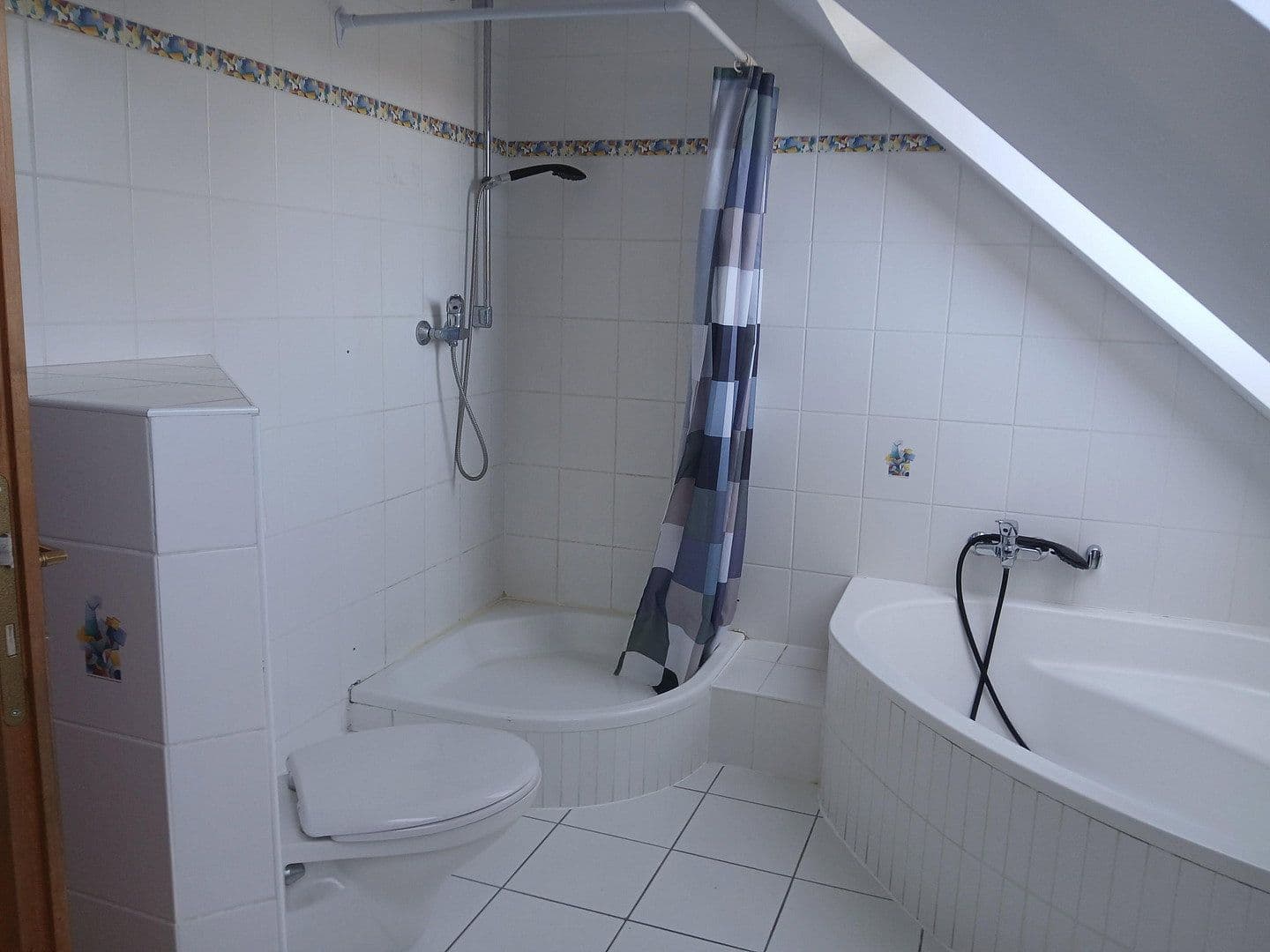 Prodej domu 140 m², pozemek 2.001 m², Büdelsdorf, Šlesvicko-Holštýnsko Prodej domu 140 m², pozemek 2.001 m², Büdelsdorf, Šlesvicko-Holštýnsko