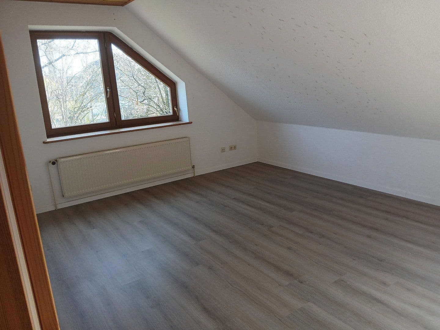 Prodej domu 140 m², pozemek 2.001 m², Büdelsdorf, Šlesvicko-Holštýnsko Prodej domu 140 m², pozemek 2.001 m², Büdelsdorf, Šlesvicko-Holštýnsko