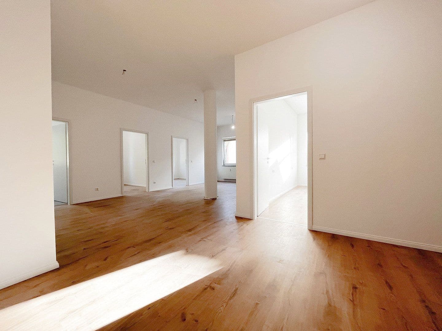 Pronájem bytu 4+kk 97 m², Ilsfeld, Bádensko-Württembersko Pronájem bytu 4+kk 97 m², Ilsfeld, Bádensko-Württembersko