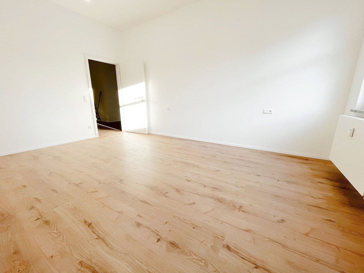 Pronájem bytu 4+kk 97 m², Ilsfeld, Bádensko-Württembersko Pronájem bytu 4+kk 97 m², Ilsfeld, Bádensko-Württembersko