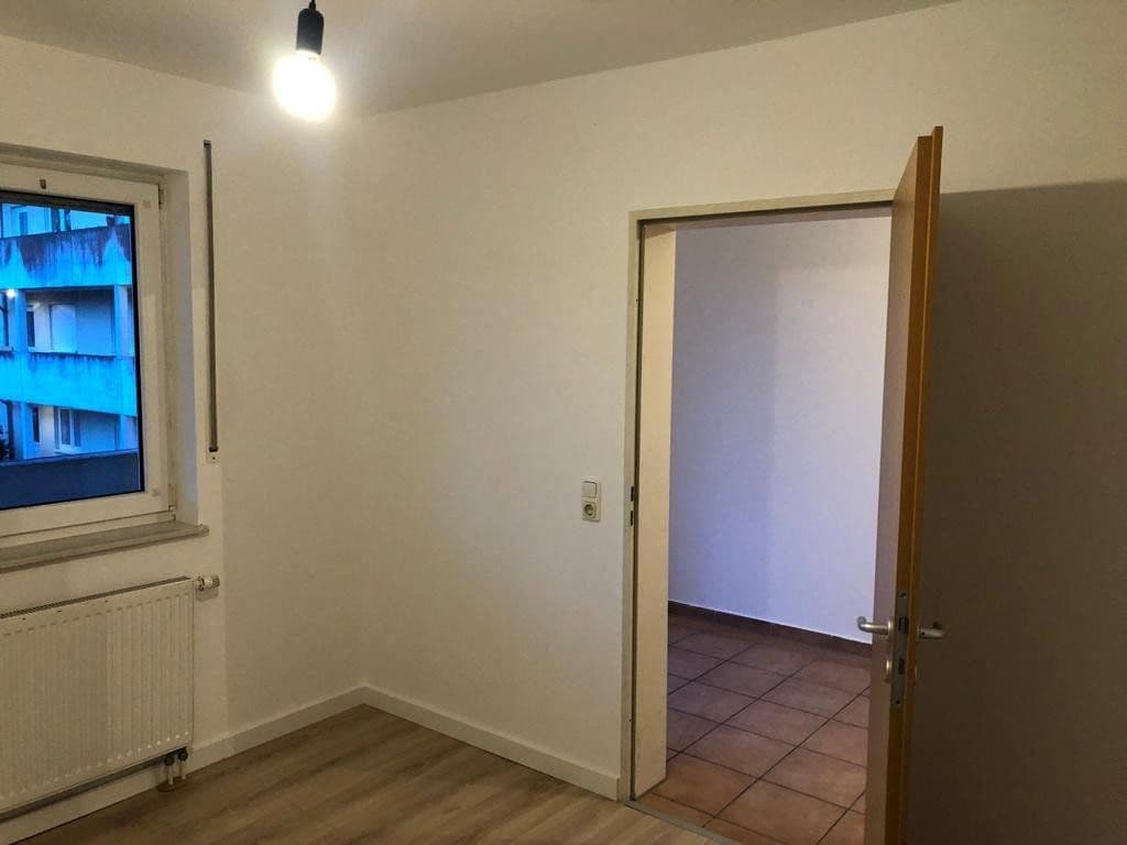 Pronájem bytu 4+1 97 m², Eidinghausener Str. 25, Bad Oeynhausen, Severní Porýní-Vestfálsko Pronájem bytu 4+1 97 m², Eidinghausener Str. 25, Bad Oeynhausen, Severní Porýní-Vestfálsko