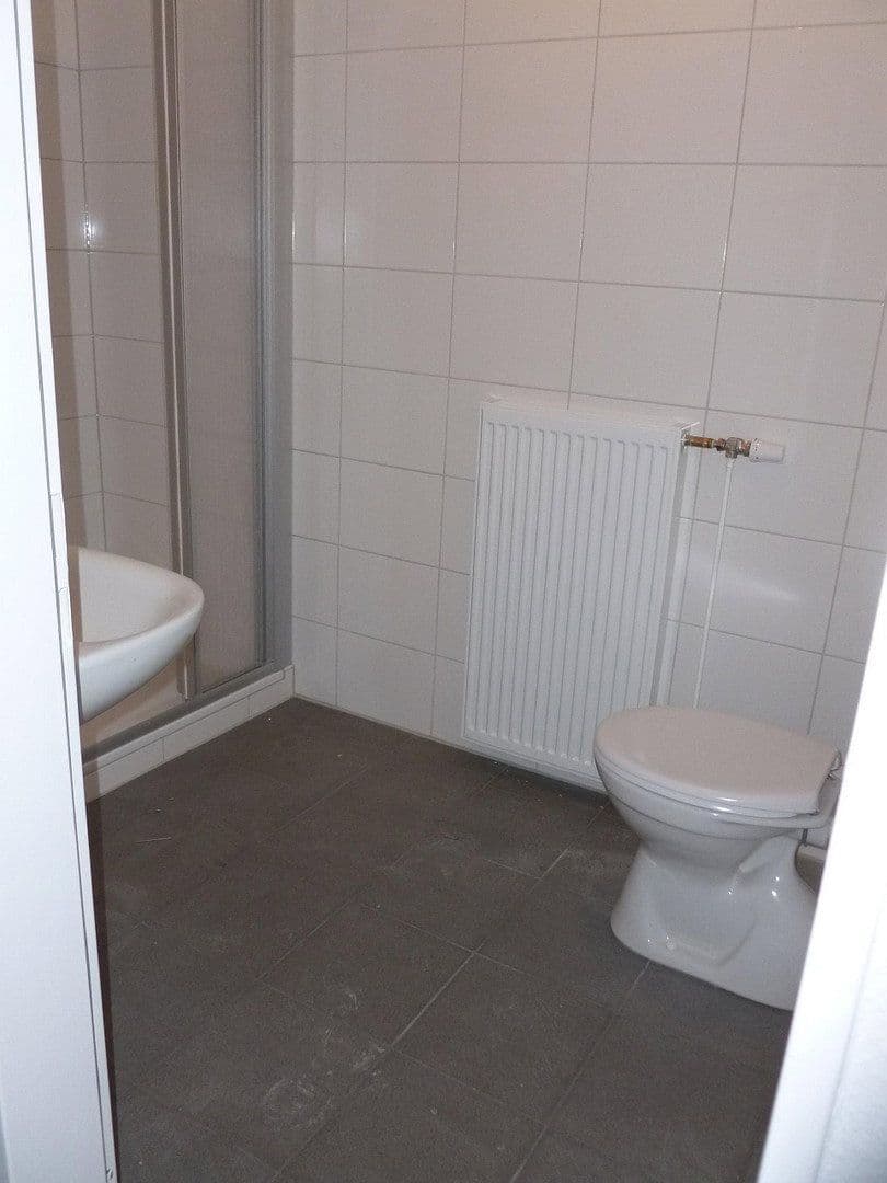 Pronájem bytu 2+1 49 m², Weinberg 8, Wuppertal, Severní Porýní-Vestfálsko Pronájem bytu 2+1 49 m², Weinberg 8, Wuppertal, Severní Porýní-Vestfálsko