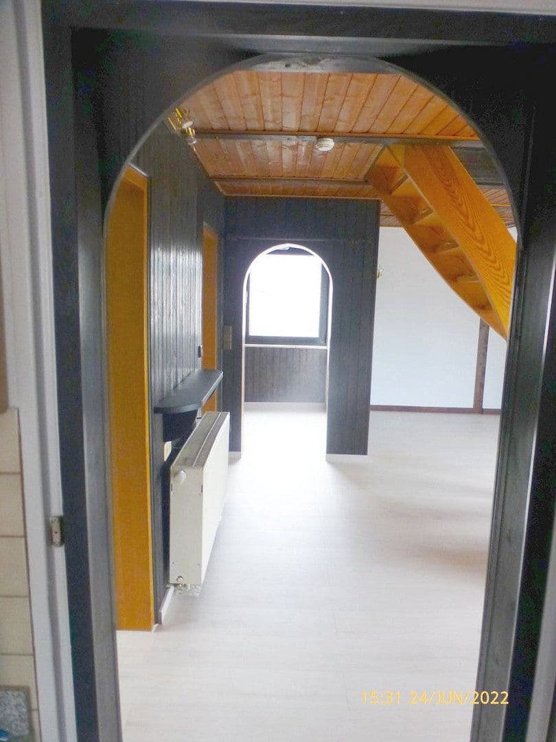 Pronájem bytu 3+1 90 m², Niedernhausen, Hessen Pronájem bytu 3+1 90 m², Niedernhausen, Hessen