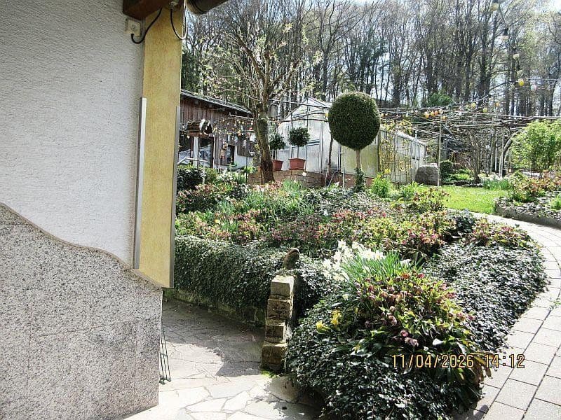 Pronájem bytu 3+1 90 m², Niedernhausen, Hessen Pronájem bytu 3+1 90 m², Niedernhausen, Hessen