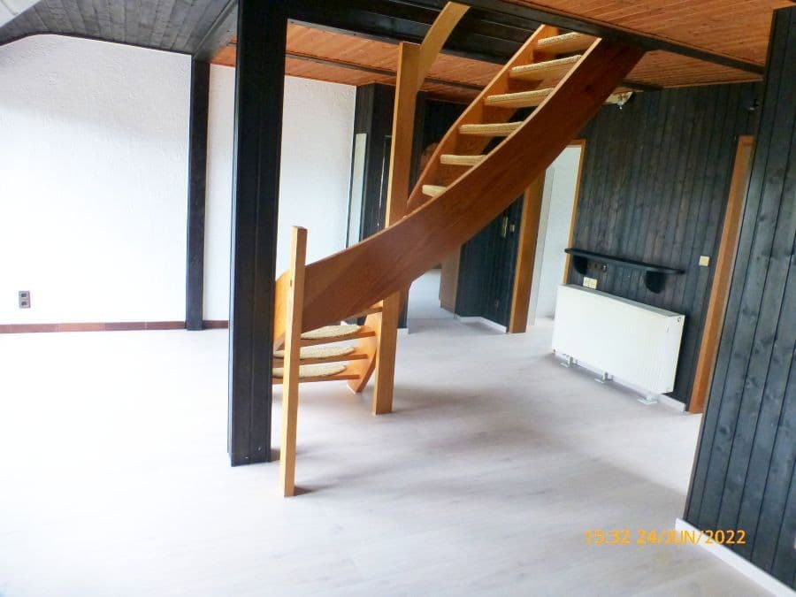 Pronájem bytu 3+1 90 m², Niedernhausen, Hessen Pronájem bytu 3+1 90 m², Niedernhausen, Hessen