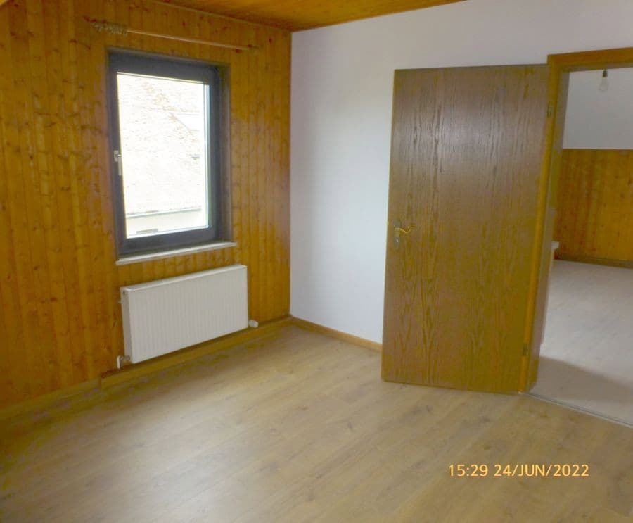 Pronájem bytu 3+1 90 m², Niedernhausen, Hessen Pronájem bytu 3+1 90 m², Niedernhausen, Hessen