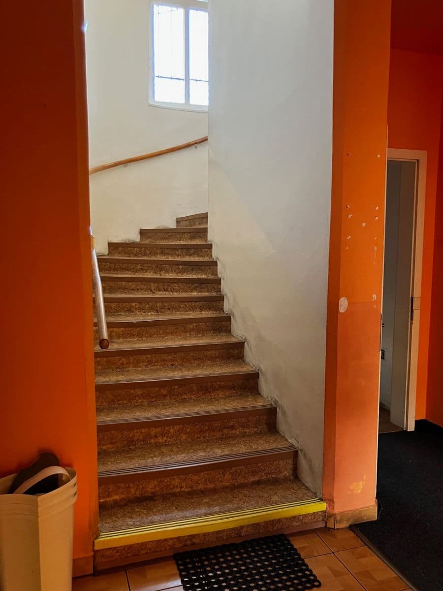 Pronájem nebytového prostoru 644 m², Riegrova, Kralupy nad Vltavou, Středočeský kraj Pronájem nebytového prostoru 644 m², Riegrova, Kralupy nad Vltavou, Středočeský kraj