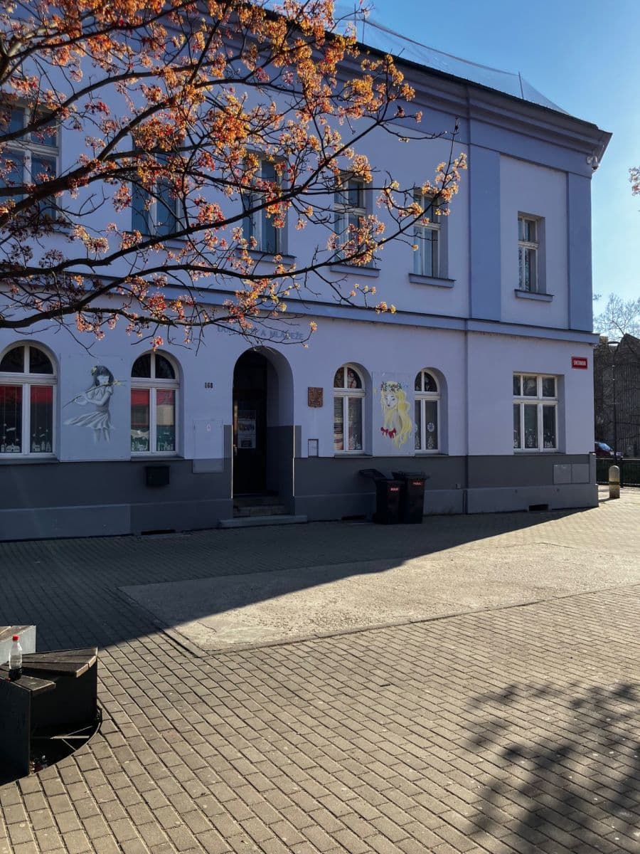 Pronájem nebytového prostoru 755 m², Smetanova, Kralupy nad Vltavou, Středočeský kraj Pronájem nebytového prostoru 755 m², Smetanova, Kralupy nad Vltavou, Středočeský kraj