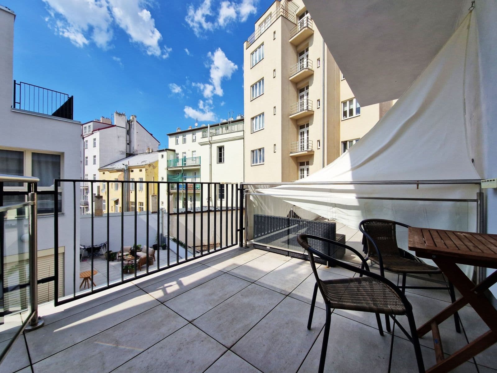 Pronájem bytu 1+kk 26 m², Záhřebská, Praha, Praha Pronájem bytu 1+kk 26 m², Záhřebská, Praha, Praha