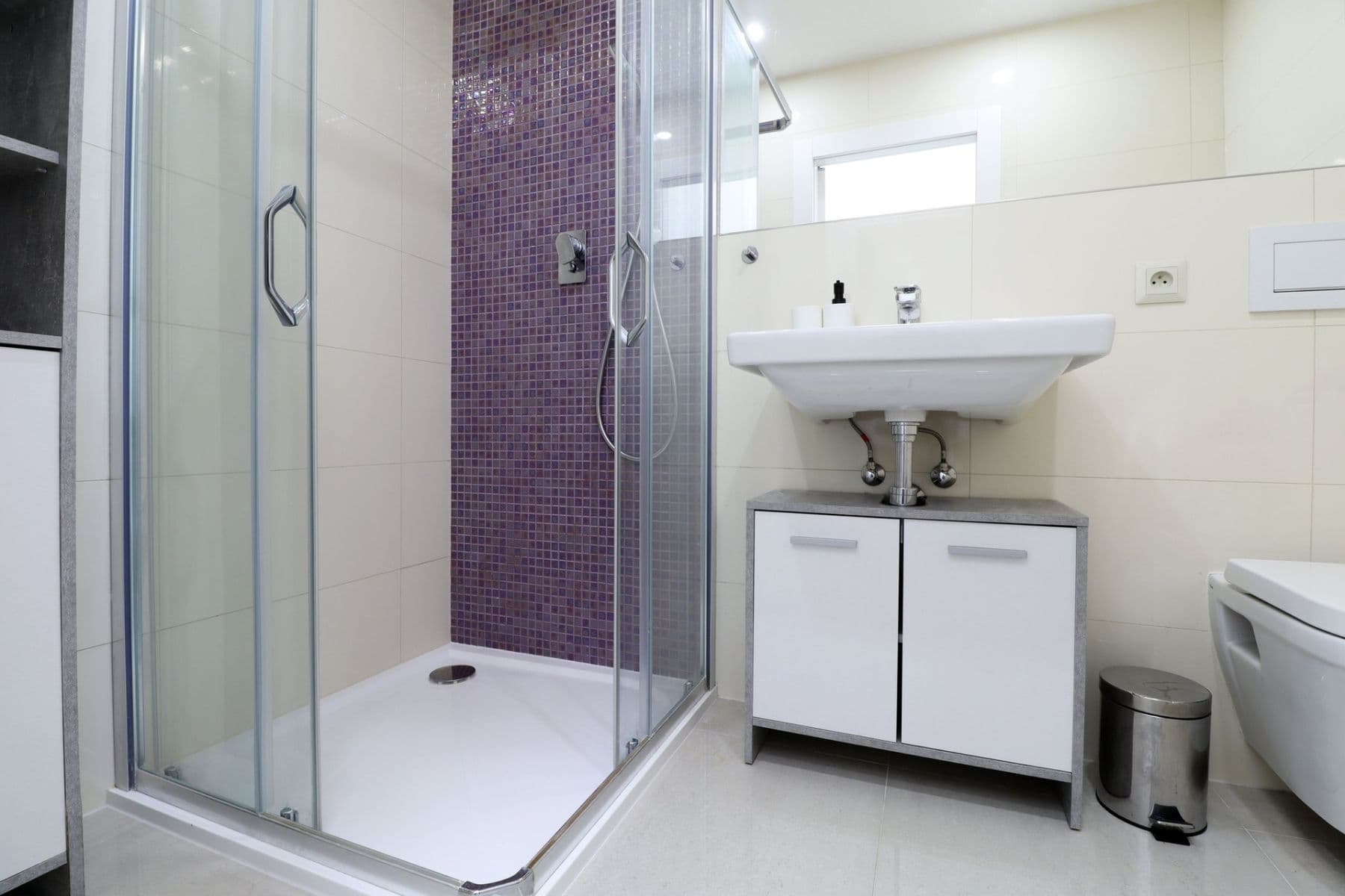 Pronájem bytu 1+kk 26 m², Záhřebská, Praha, Praha Pronájem bytu 1+kk 26 m², Záhřebská, Praha, Praha