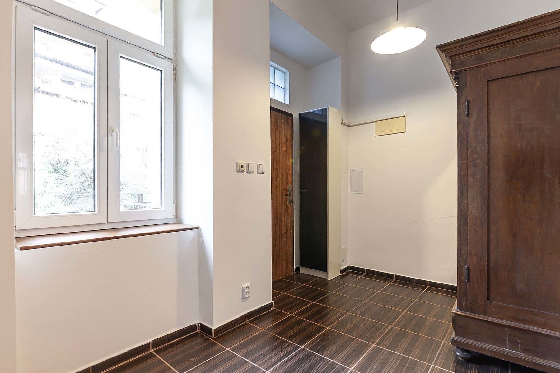 Prodej bytu 1+1 39 m², Křížová, Praha, Praha Prodej bytu 1+1 39 m², Křížová, Praha, Praha