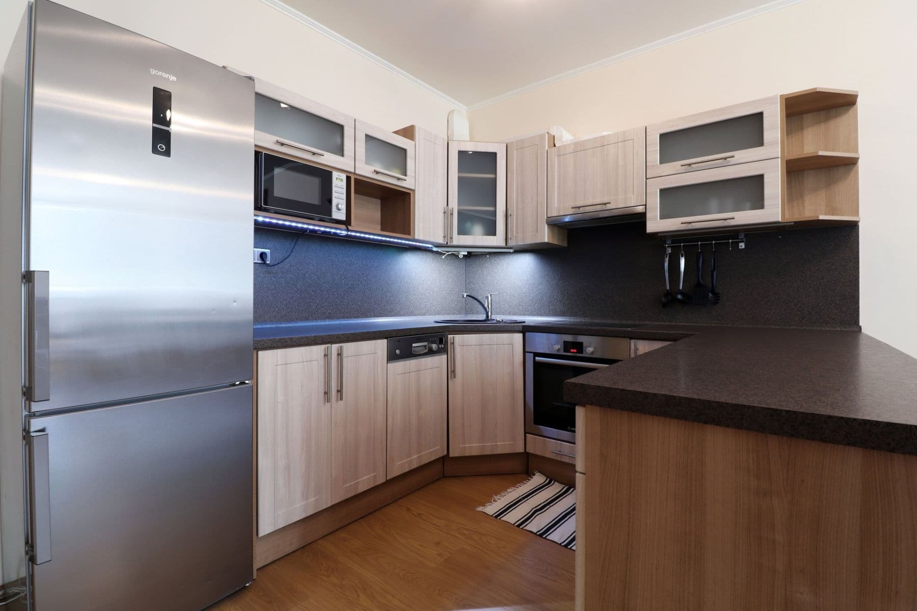 Pronájem bytu 2+kk 54 m², Kytlická, Praha, Praha Pronájem bytu 2+kk 54 m², Kytlická, Praha, Praha