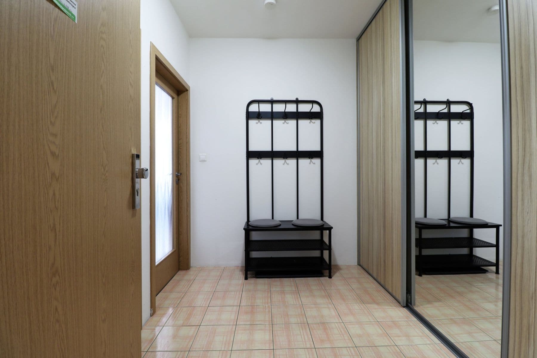 Pronájem bytu 2+kk 54 m², Kytlická, Praha, Praha Pronájem bytu 2+kk 54 m², Kytlická, Praha, Praha