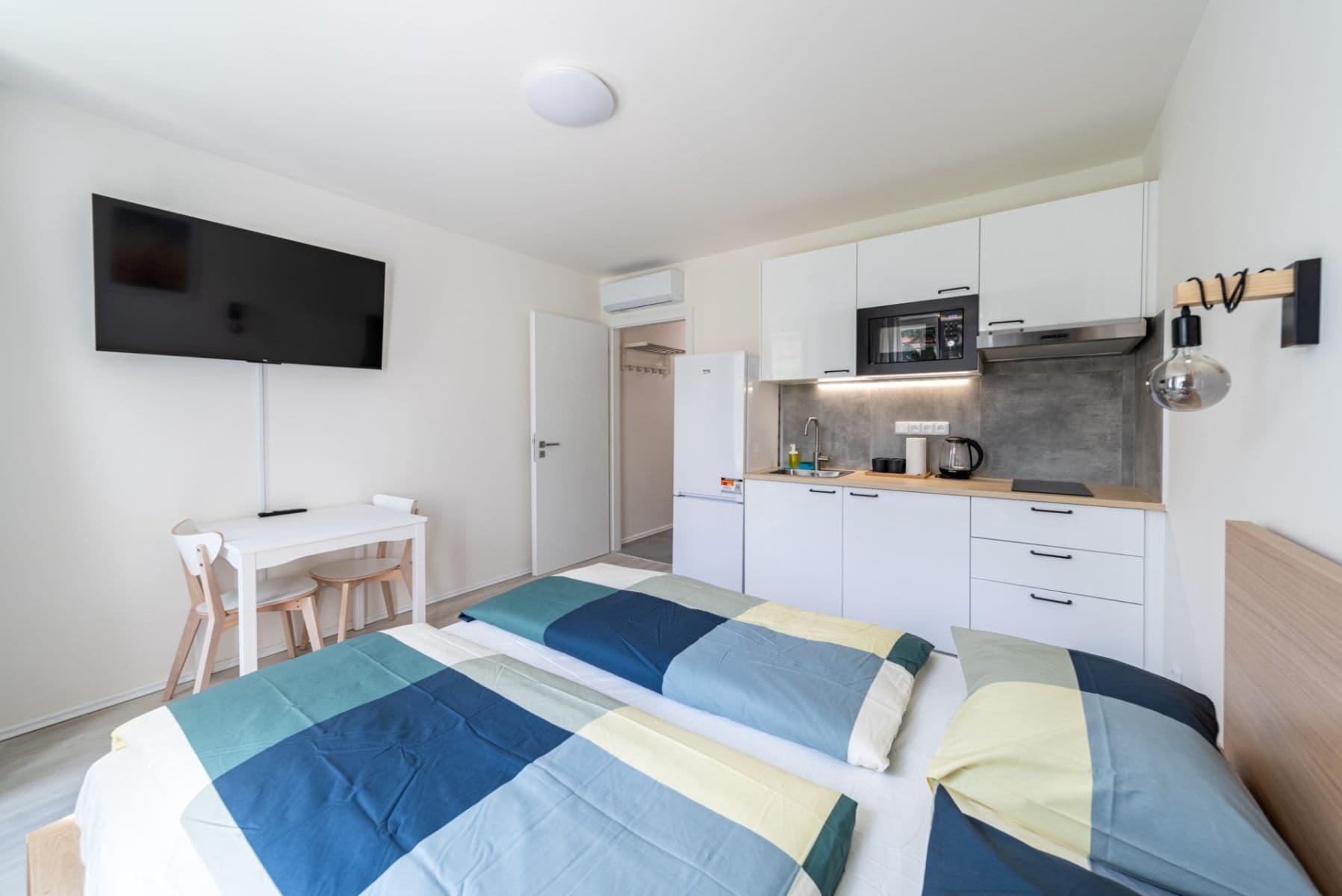 Pronájem bytu 1+kk 29 m², Bořivojova, Praha, Praha Pronájem bytu 1+kk 29 m², Bořivojova, Praha, Praha