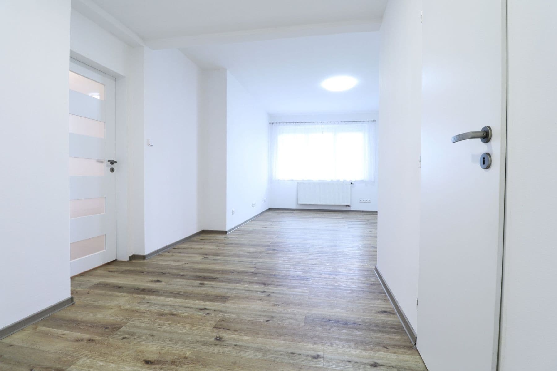 Pronájem bytu 3+kk 75 m², Hyacintová, Praha, Praha Pronájem bytu 3+kk 75 m², Hyacintová, Praha, Praha