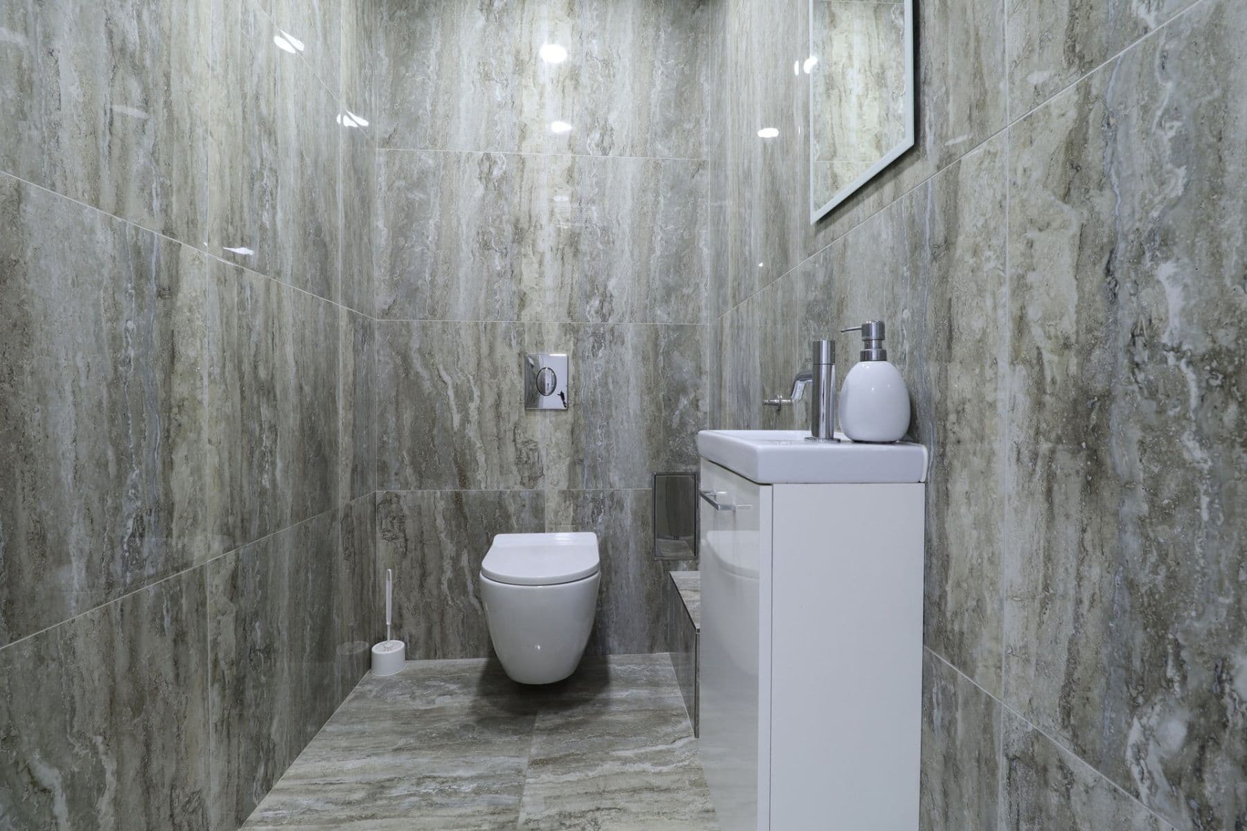 Pronájem bytu 3+kk 75 m², Hyacintová, Praha, Praha Pronájem bytu 3+kk 75 m², Hyacintová, Praha, Praha