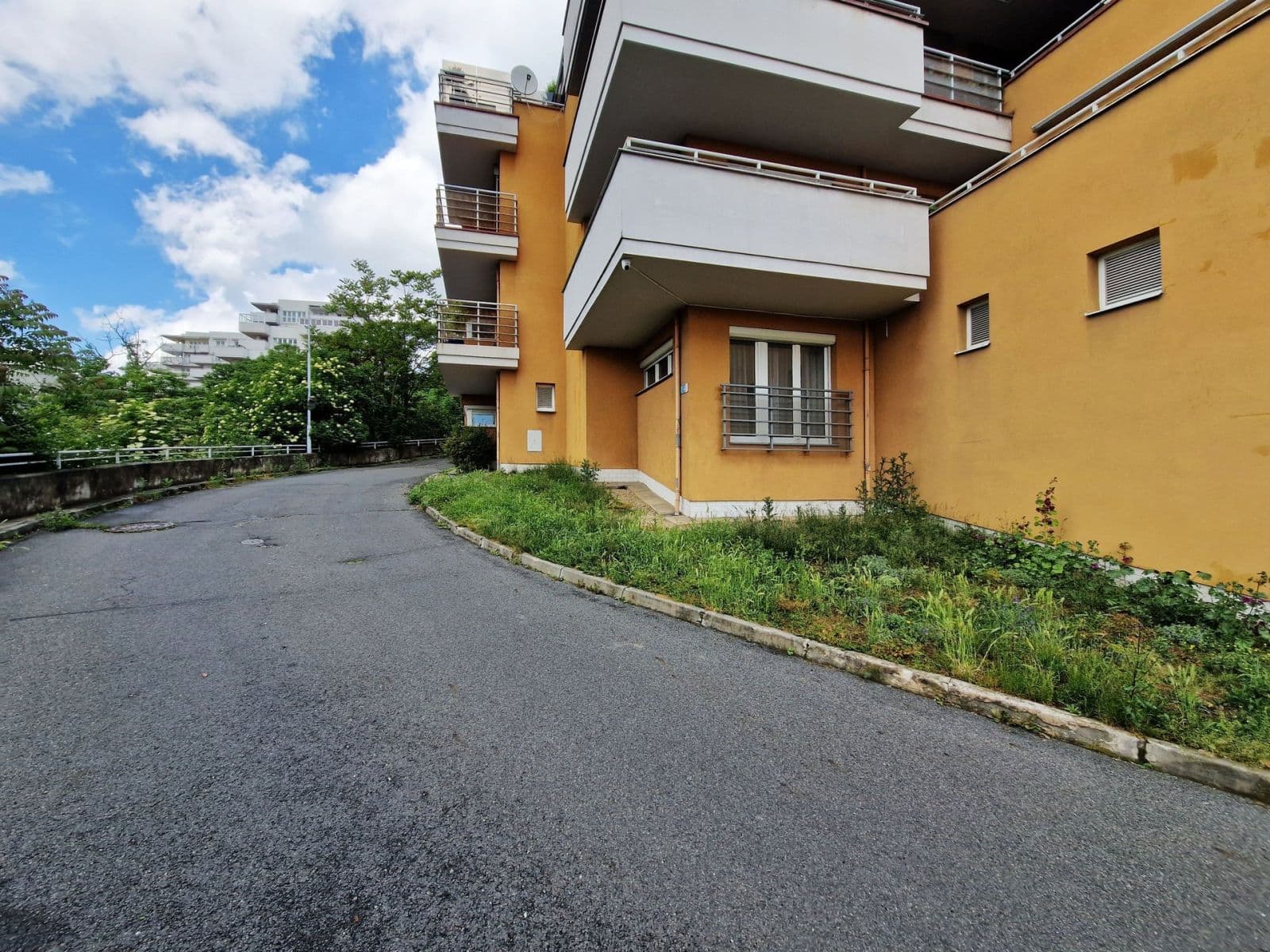 Pronájem bytu 3+kk 75 m², Hyacintová, Praha, Praha Pronájem bytu 3+kk 75 m², Hyacintová, Praha, Praha