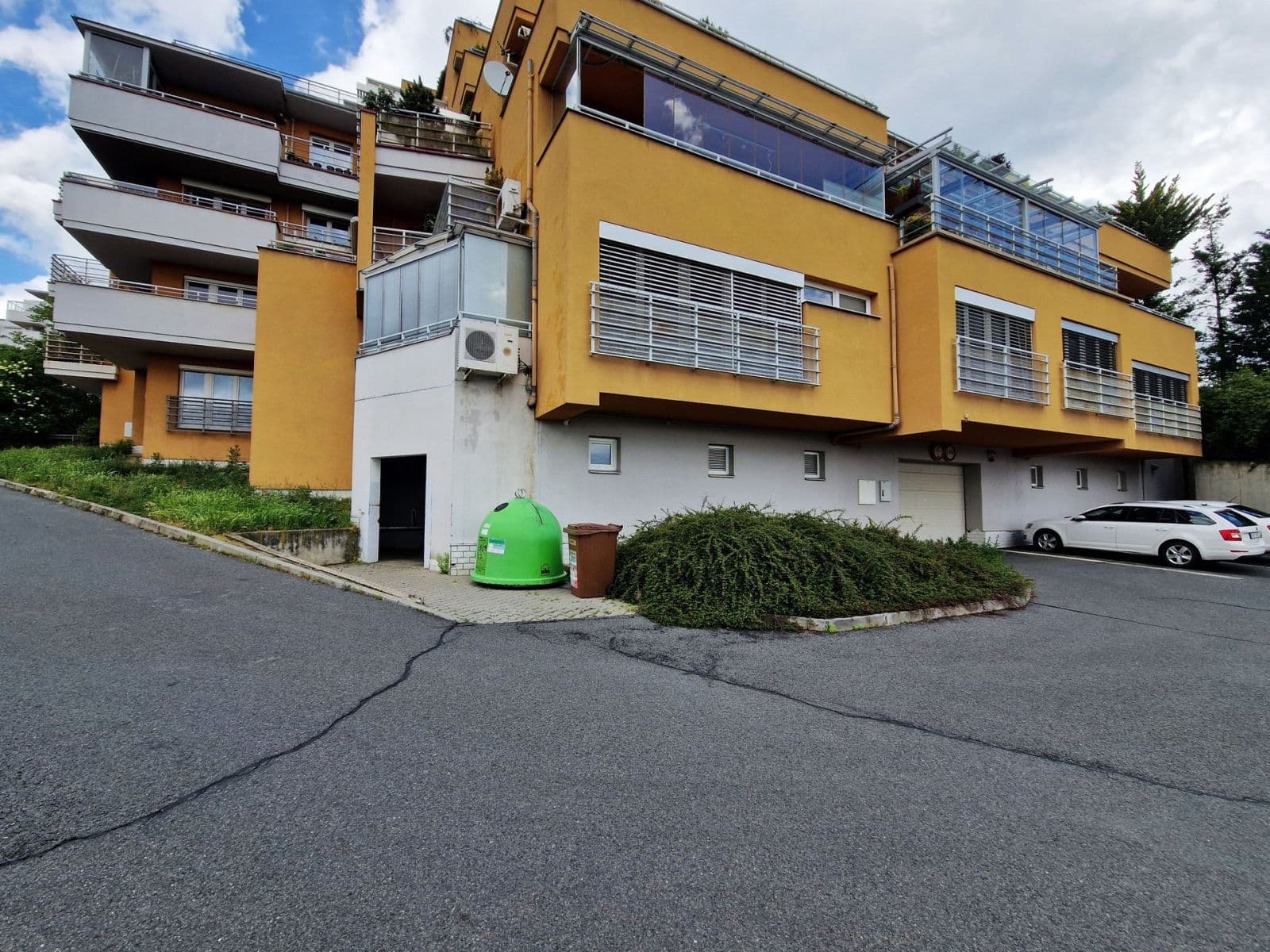 Pronájem bytu 3+kk 75 m², Hyacintová, Praha, Praha Pronájem bytu 3+kk 75 m², Hyacintová, Praha, Praha