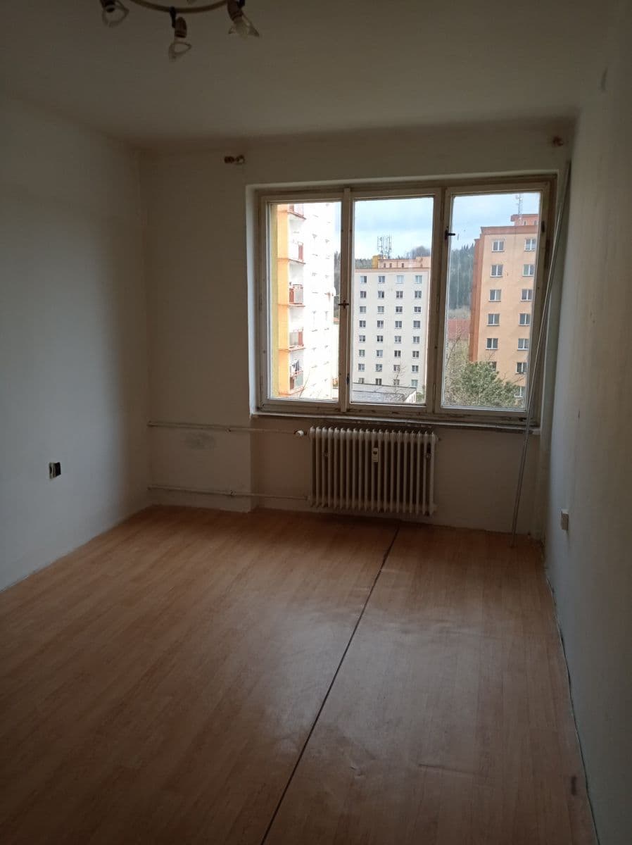 Pronájem bytu 2+1 51 m², Jana Nerudy, Kynšperk nad Ohří, Karlovarský kraj Pronájem bytu 2+1 51 m², Jana Nerudy, Kynšperk nad Ohří, Karlovarský kraj