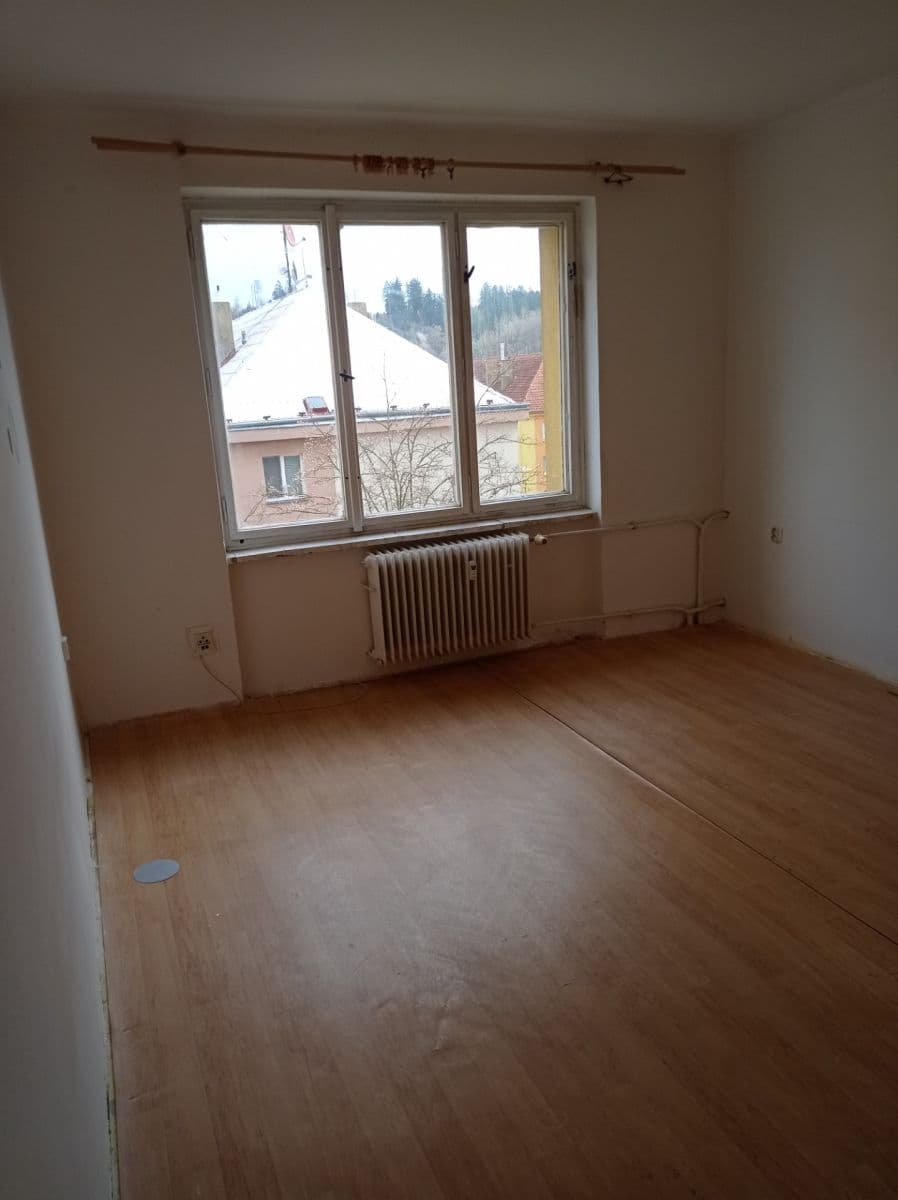 Pronájem bytu 2+1 51 m², Jana Nerudy, Kynšperk nad Ohří, Karlovarský kraj Pronájem bytu 2+1 51 m², Jana Nerudy, Kynšperk nad Ohří, Karlovarský kraj