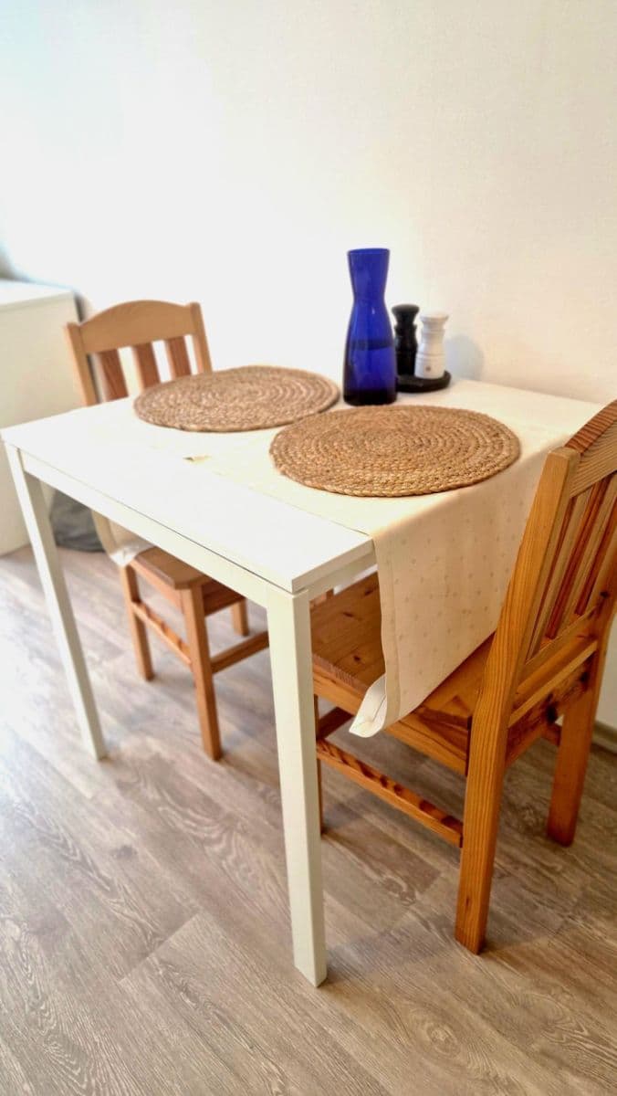 Pronájem bytu 1+kk 25 m², Leoše Janáčka, Luhačovice, Zlínský kraj Pronájem bytu 1+kk 25 m², Leoše Janáčka, Luhačovice, Zlínský kraj