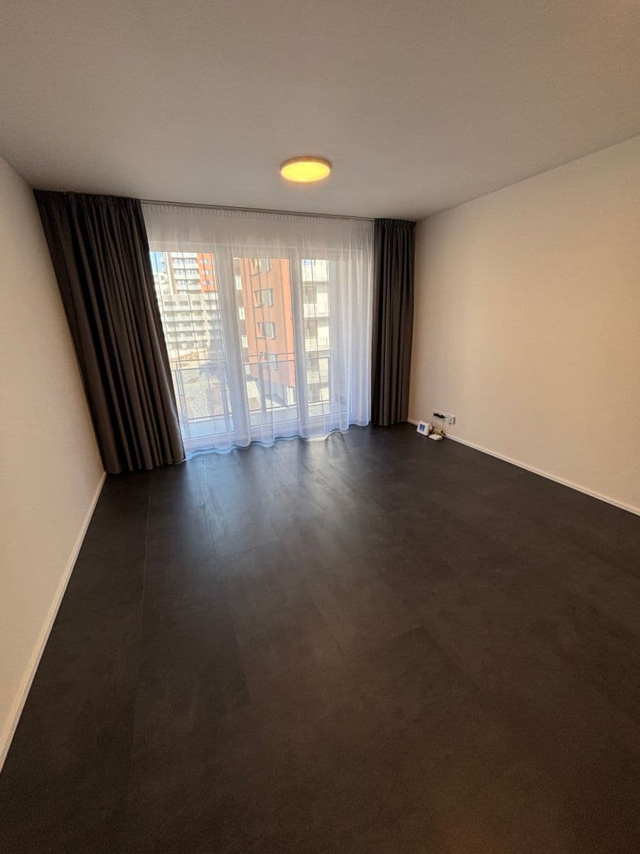 Pronájem bytu 1+kk 32 m², Poděbradská, Praha, Praha Pronájem bytu 1+kk 32 m², Poděbradská, Praha, Praha
