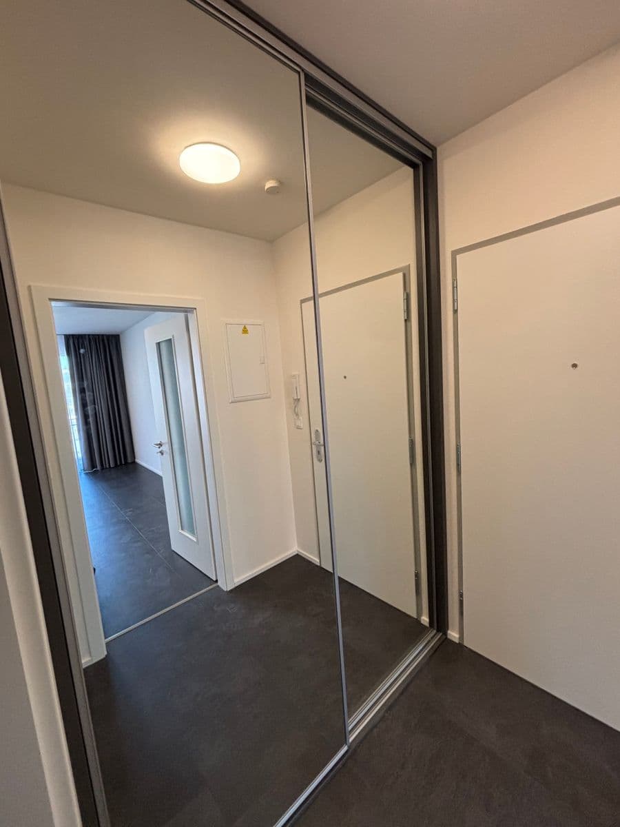 Pronájem bytu 1+kk 32 m², Poděbradská, Praha, Praha Pronájem bytu 1+kk 32 m², Poděbradská, Praha, Praha