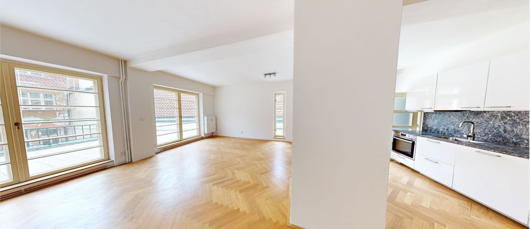 Pronájem bytu 1+kk 114 m², Staroměstské náměstí, Praha, Praha Pronájem bytu 1+kk 114 m², Staroměstské náměstí, Praha, Praha