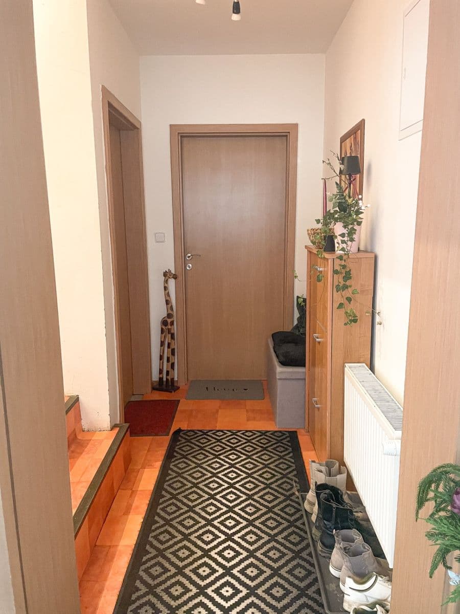 Prodej domu 274 m², pozemek 438 m², Bezručova, Benešov, Středočeský kraj Prodej domu 274 m², pozemek 438 m², Bezručova, Benešov, Středočeský kraj