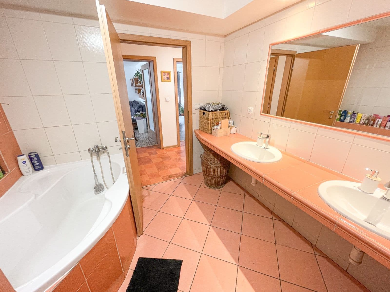 Prodej domu 274 m², pozemek 438 m², Bezručova, Benešov, Středočeský kraj Prodej domu 274 m², pozemek 438 m², Bezručova, Benešov, Středočeský kraj