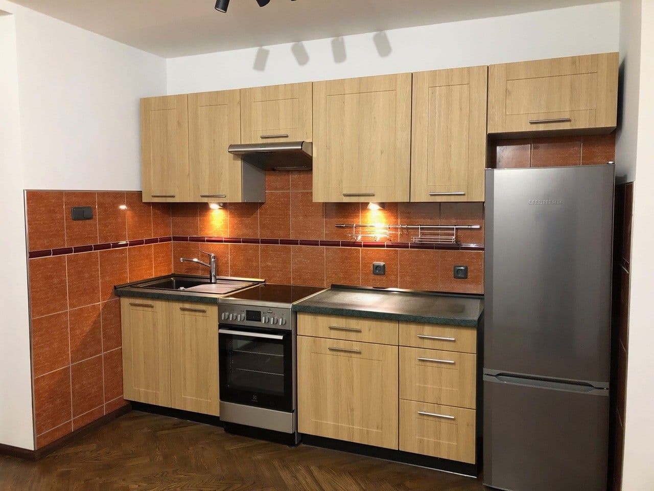 Pronájem bytu 2+kk 46 m², Žateckých, Praha, Praha Pronájem bytu 2+kk 46 m², Žateckých, Praha, Praha