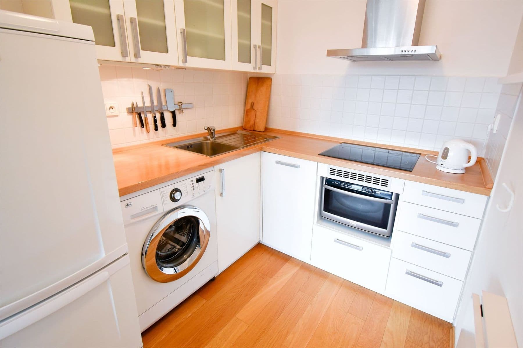 Pronájem bytu 2+kk 45 m², Petýrkova, Praha, Praha Pronájem bytu 2+kk 45 m², Petýrkova, Praha, Praha