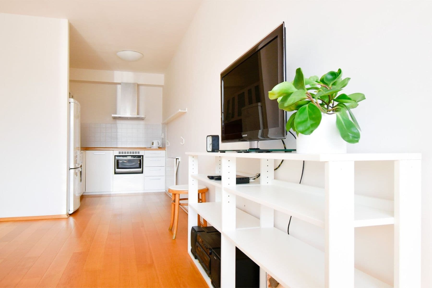 Pronájem bytu 2+kk 45 m², Petýrkova, Praha, Praha Pronájem bytu 2+kk 45 m², Petýrkova, Praha, Praha