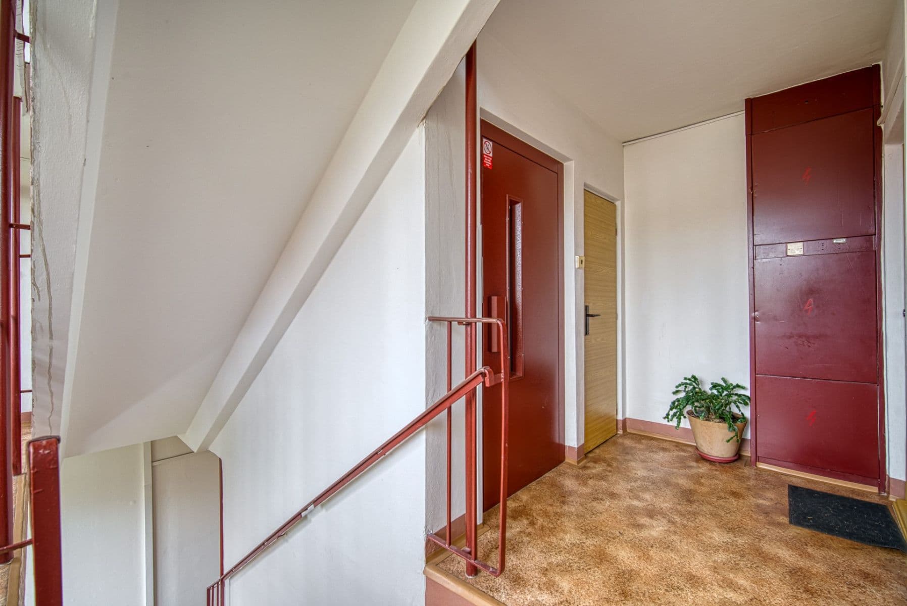 Prodej bytu 2+kk 40 m², Josefa Ševčíka, Most, Ústecký kraj Prodej bytu 2+kk 40 m², Josefa Ševčíka, Most, Ústecký kraj