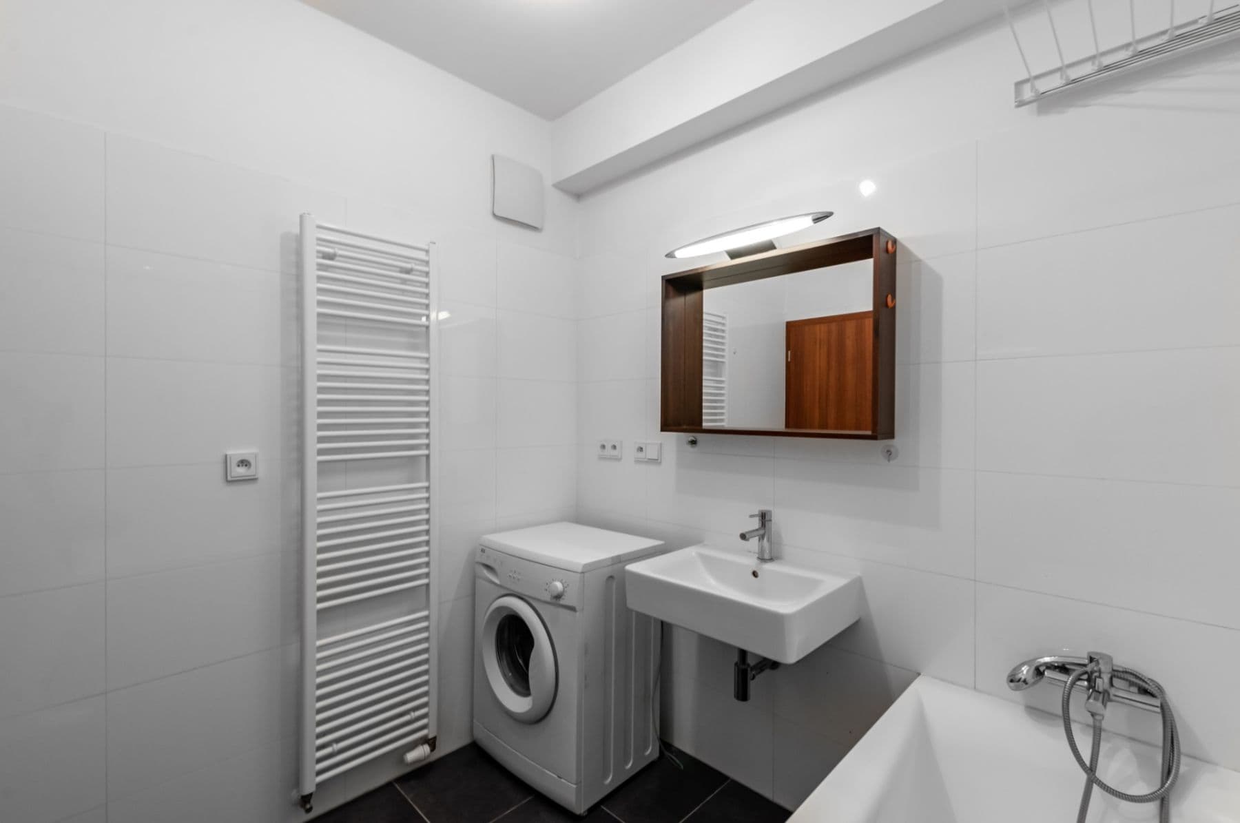 Pronájem bytu 2+kk 55 m², Počernická, Praha, Praha Pronájem bytu 2+kk 55 m², Počernická, Praha, Praha