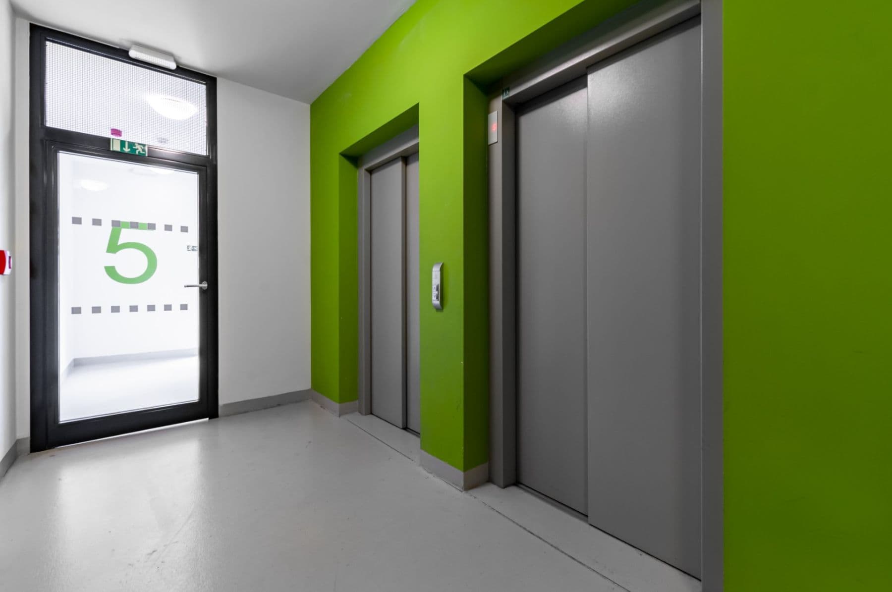 Pronájem bytu 2+kk 55 m², Počernická, Praha, Praha Pronájem bytu 2+kk 55 m², Počernická, Praha, Praha