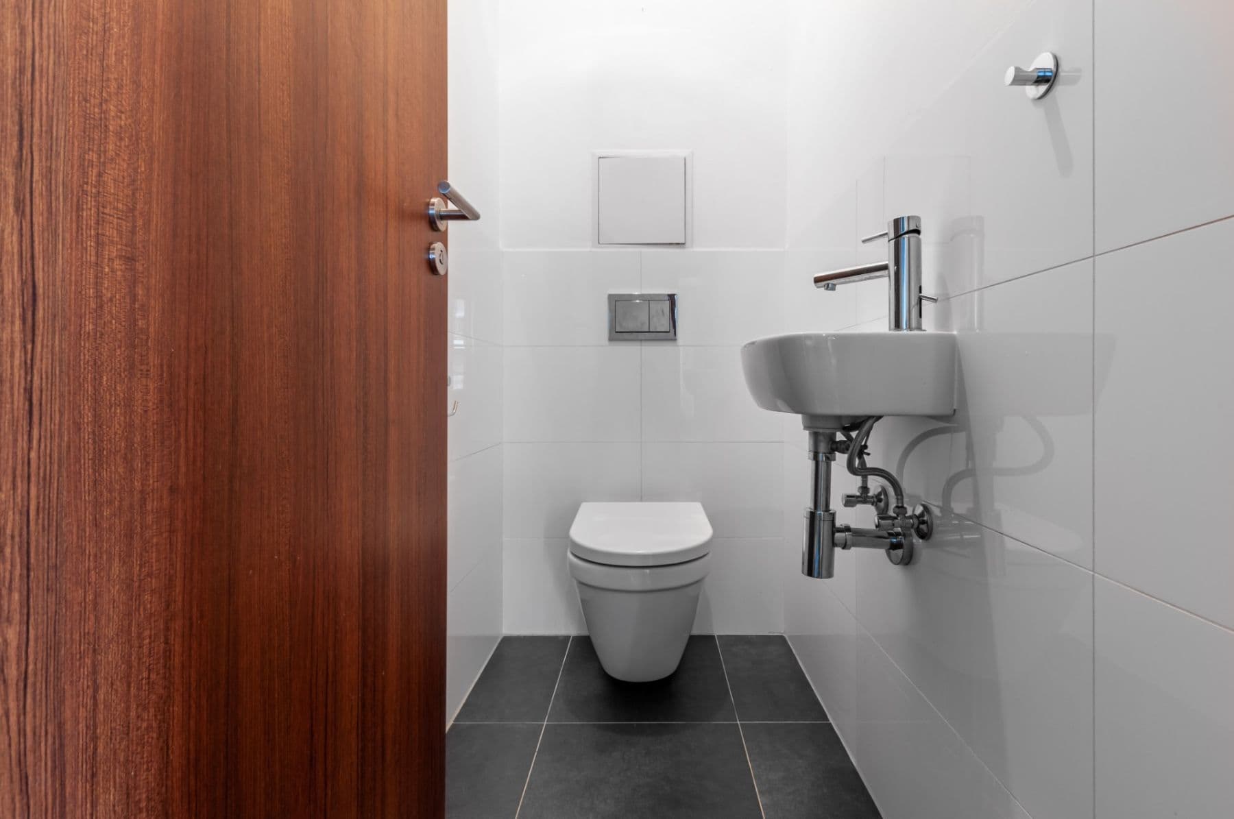 Pronájem bytu 2+kk 55 m², Počernická, Praha, Praha Pronájem bytu 2+kk 55 m², Počernická, Praha, Praha