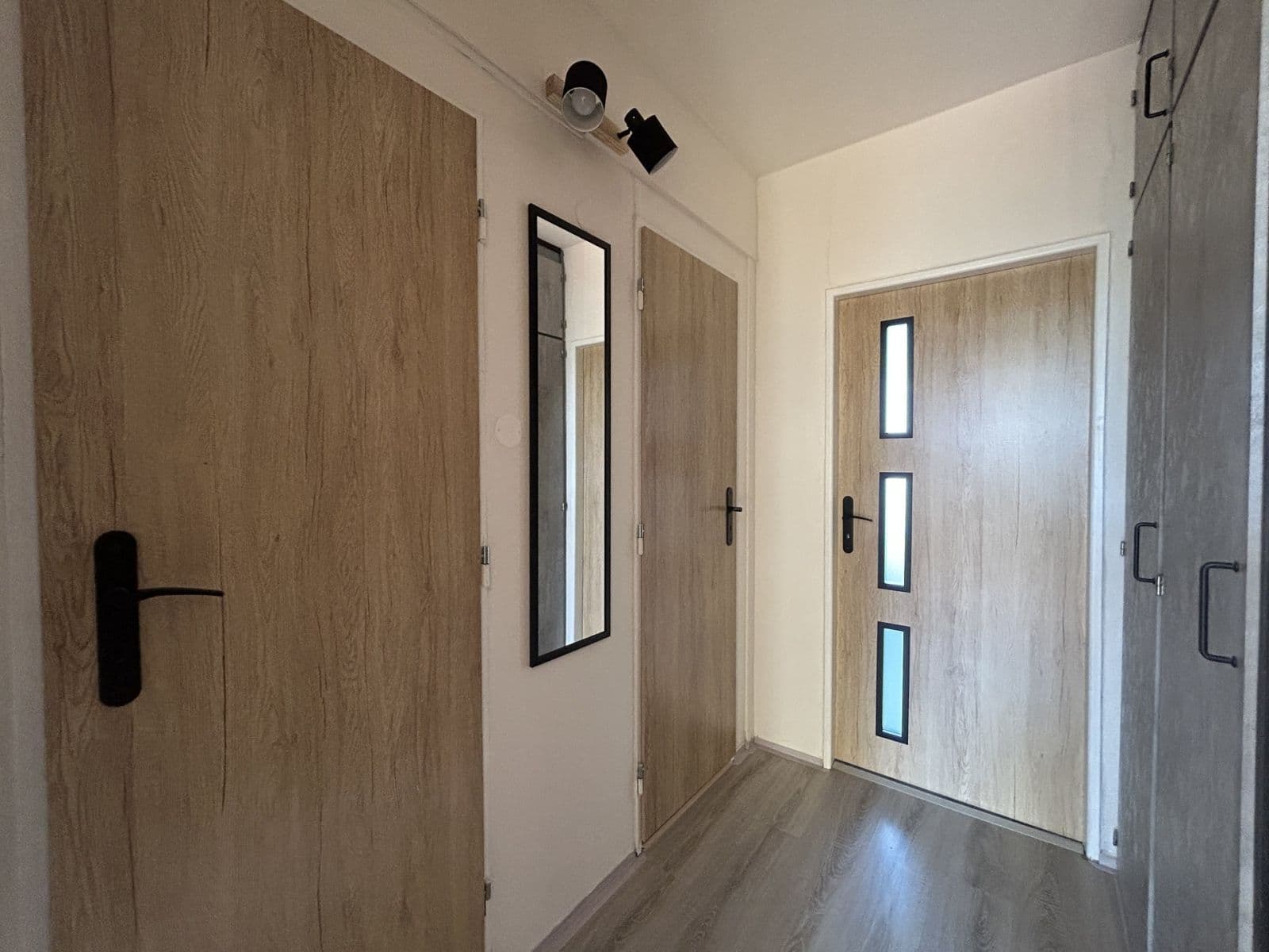 Pronájem bytu 1+kk 34 m², Křivenická, Praha, Praha Pronájem bytu 1+kk 34 m², Křivenická, Praha, Praha
