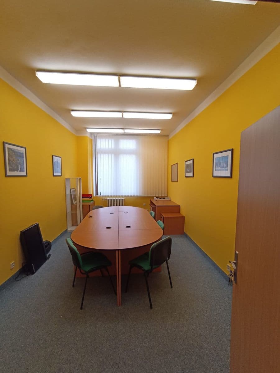 Pronájem nebytového prostoru 22 m², F. V. Mareše, Benešov, Středočeský kraj Pronájem nebytového prostoru 22 m², F. V. Mareše, Benešov, Středočeský kraj