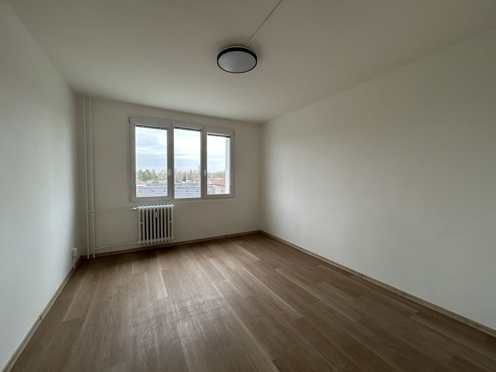 Pronájem bytu 3+1 84 m², Roháčova, Český Brod, Středočeský kraj Pronájem bytu 3+1 84 m², Roháčova, Český Brod, Středočeský kraj
