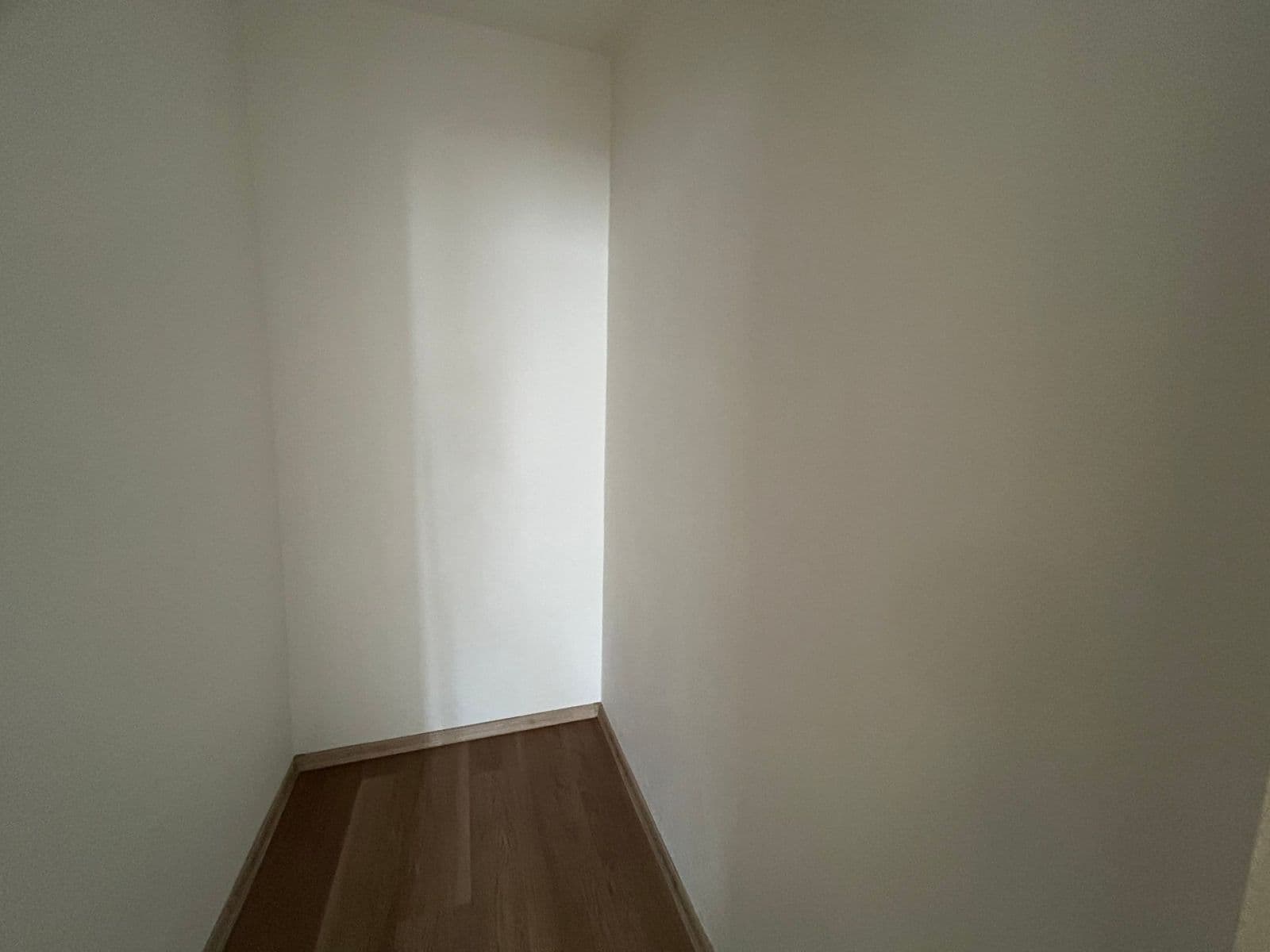 Pronájem bytu 3+1 84 m², Roháčova, Český Brod, Středočeský kraj Pronájem bytu 3+1 84 m², Roháčova, Český Brod, Středočeský kraj