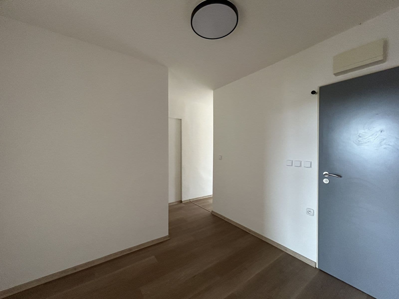 Pronájem bytu 3+1 84 m², Roháčova, Český Brod, Středočeský kraj Pronájem bytu 3+1 84 m², Roháčova, Český Brod, Středočeský kraj