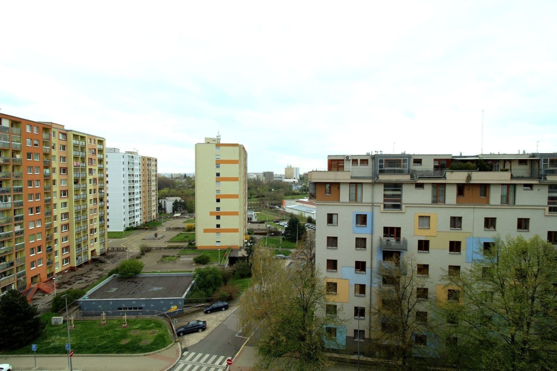 Pronájem bytu 1+kk 30 m², Pod lipami, Praha, Praha Pronájem bytu 1+kk 30 m², Pod lipami, Praha, Praha