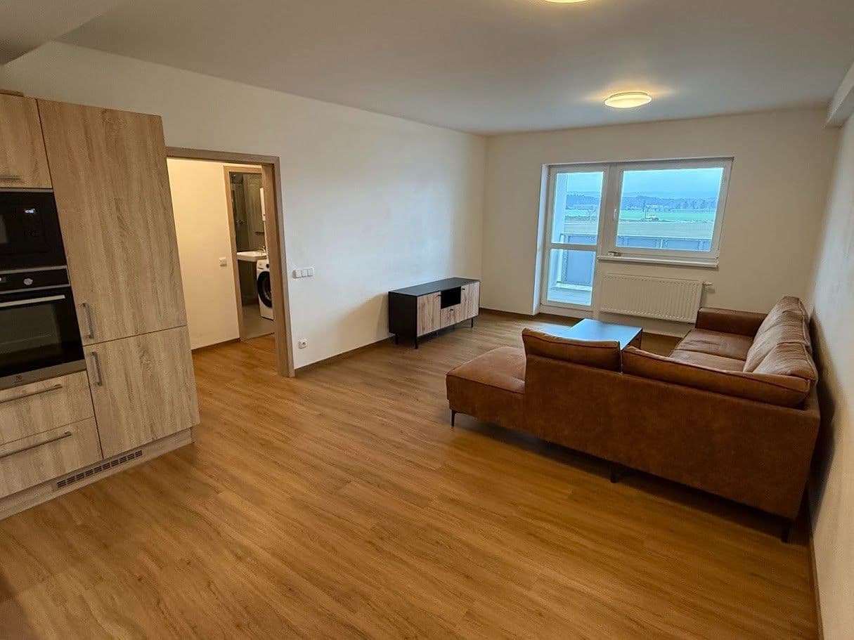 Pronájem bytu 2+kk 63 m², Kačírkova, Opava, Moravskoslezský kraj Pronájem bytu 2+kk 63 m², Kačírkova, Opava, Moravskoslezský kraj