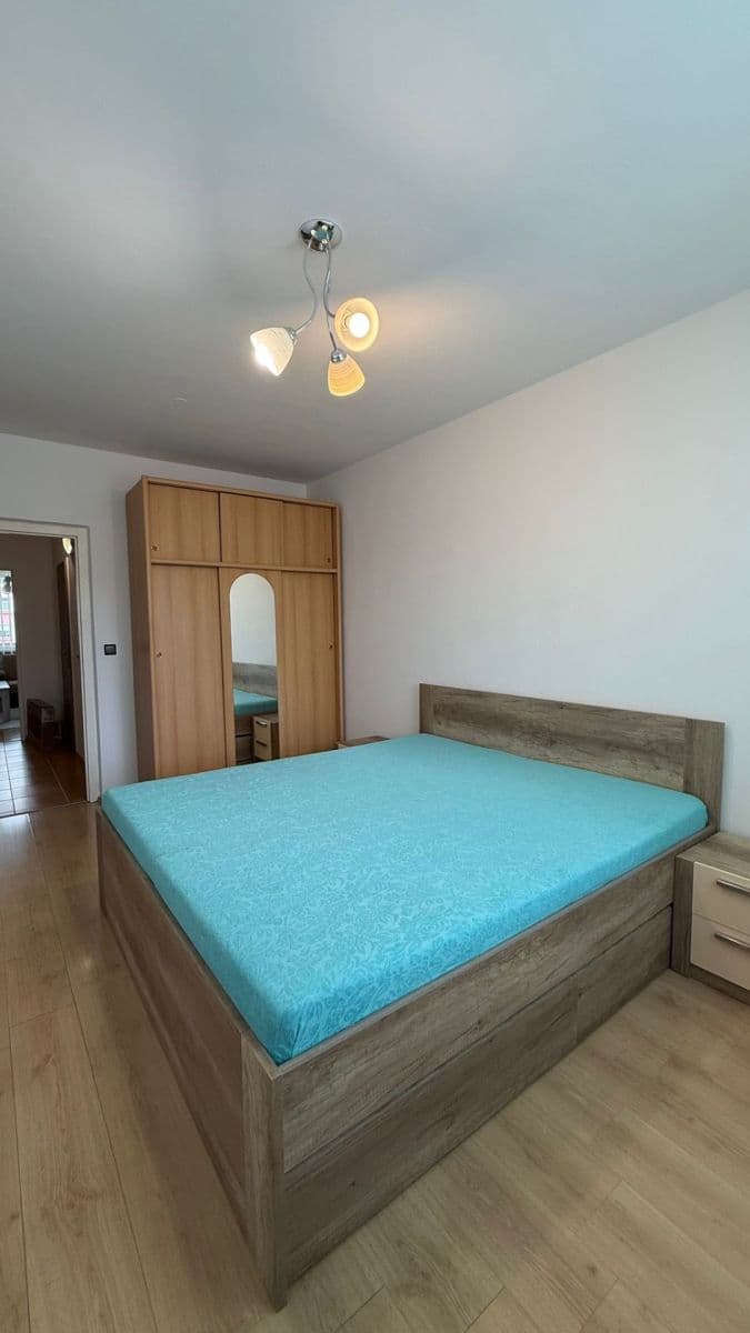 Pronájem bytu 2+1 50 m², Veľkonecpalská, Prievidza, Trenčiansky kraj Pronájem bytu 2+1 50 m², Veľkonecpalská, Prievidza, Trenčiansky kraj