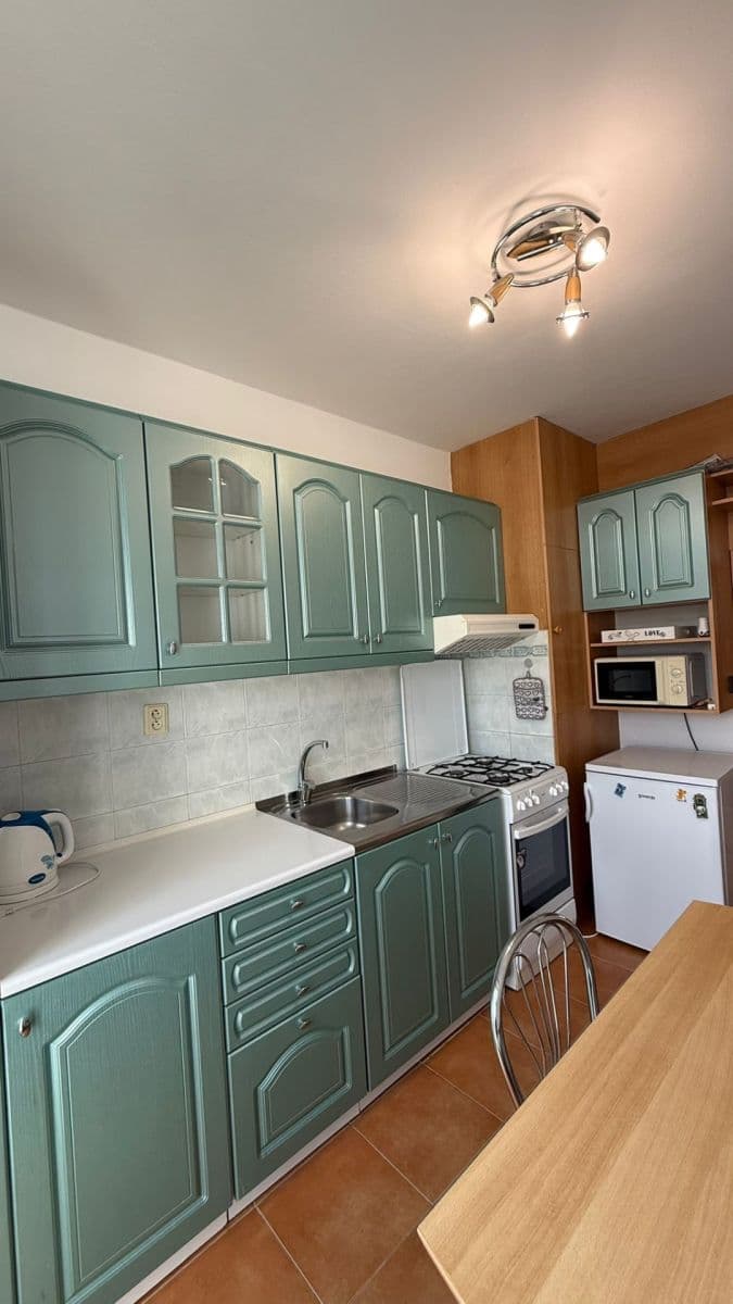 Pronájem bytu 2+1 50 m², Veľkonecpalská, Prievidza, Trenčiansky kraj Pronájem bytu 2+1 50 m², Veľkonecpalská, Prievidza, Trenčiansky kraj